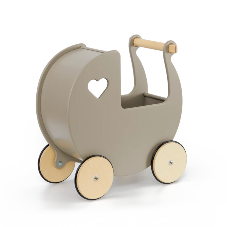 Classic Dolls Pram
