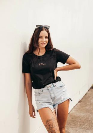 Goldmiilk GM BREASTFEEDING TEE