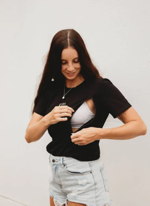 Goldmiilk GM BREASTFEEDING TEE