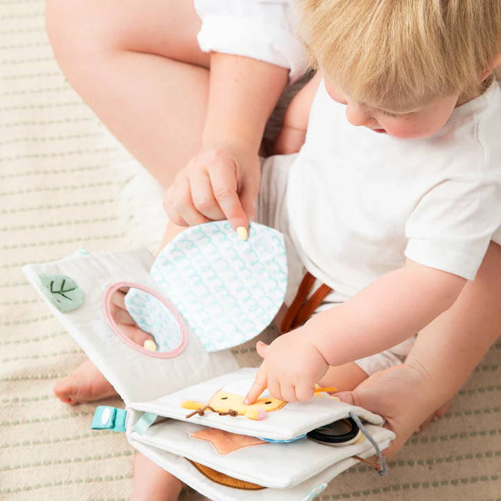 Playground Box 3: Nurturing Thoughtful Play (7-9M)
