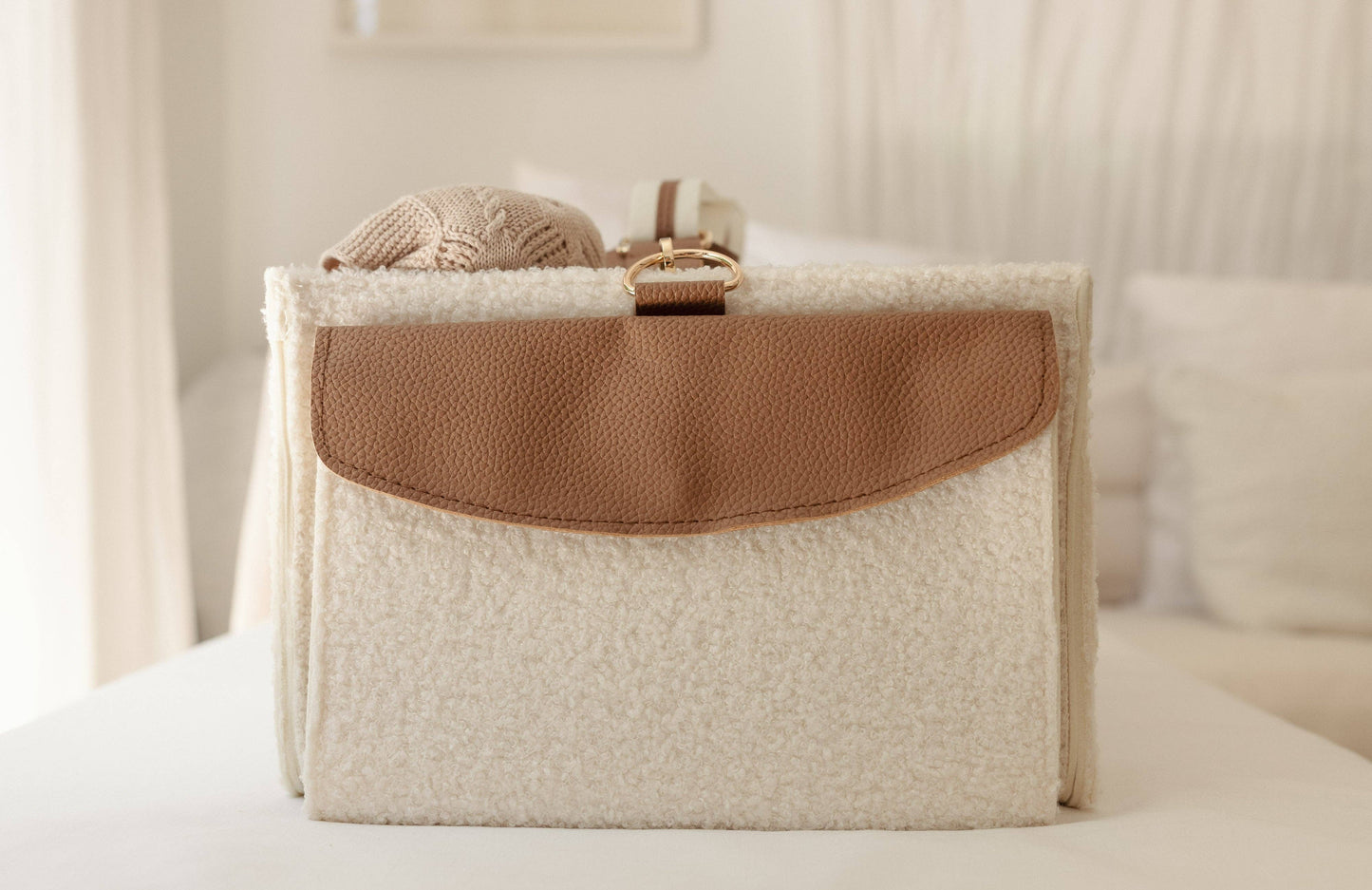 XL Teddy Nappy Caddy - Snow Tan