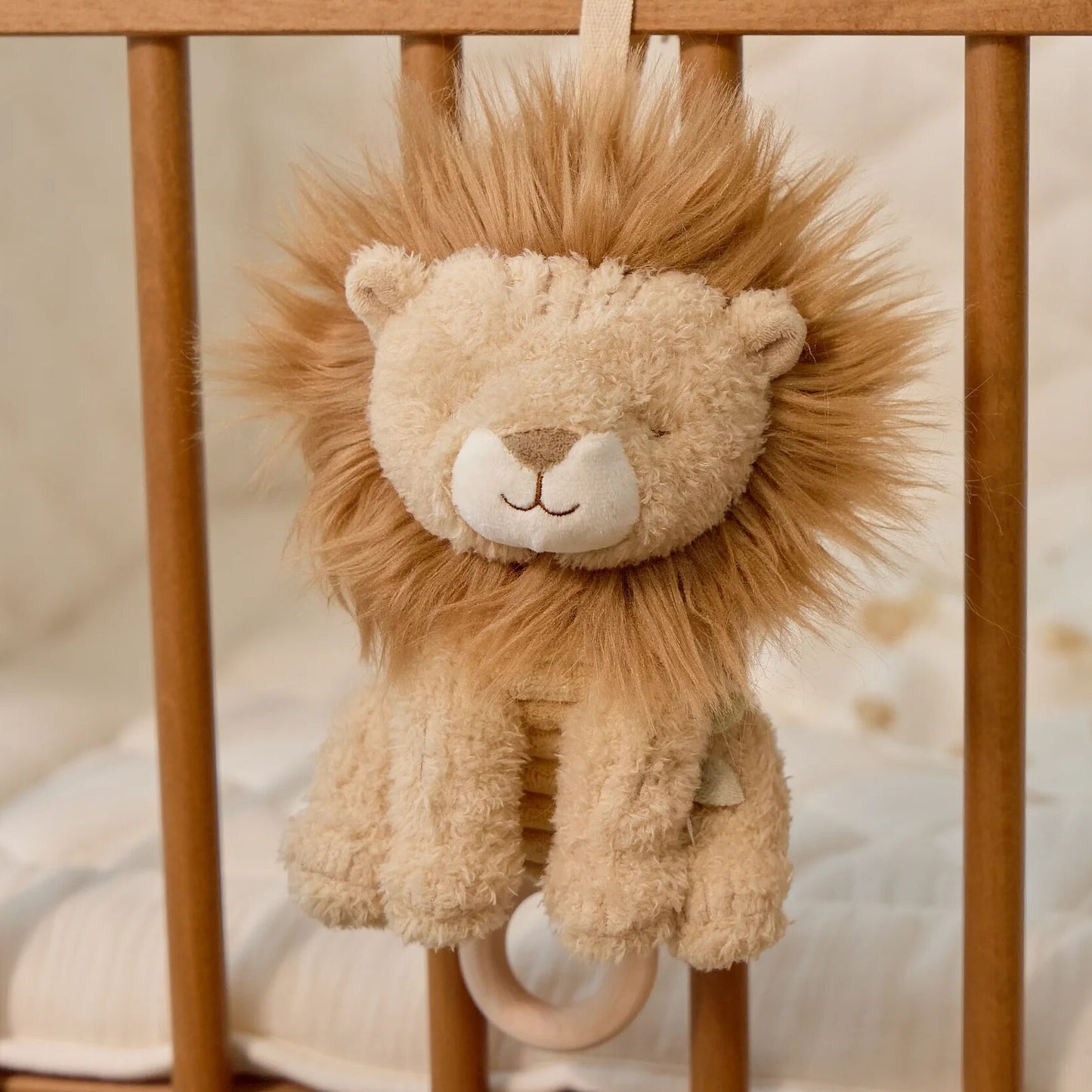 Music Box Lion - Safari Friends