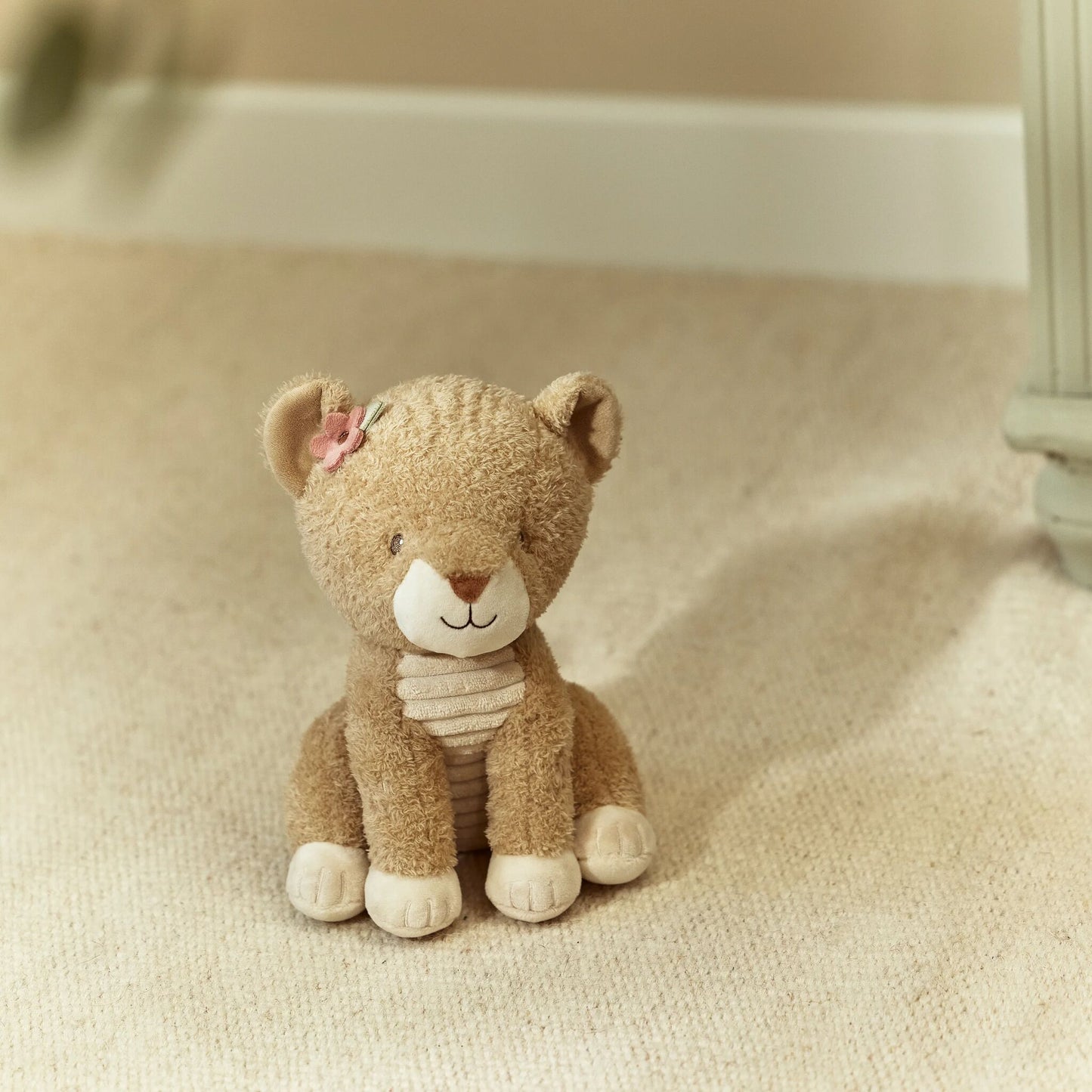 Cuddle Lioness - 17cm - Safari Friends