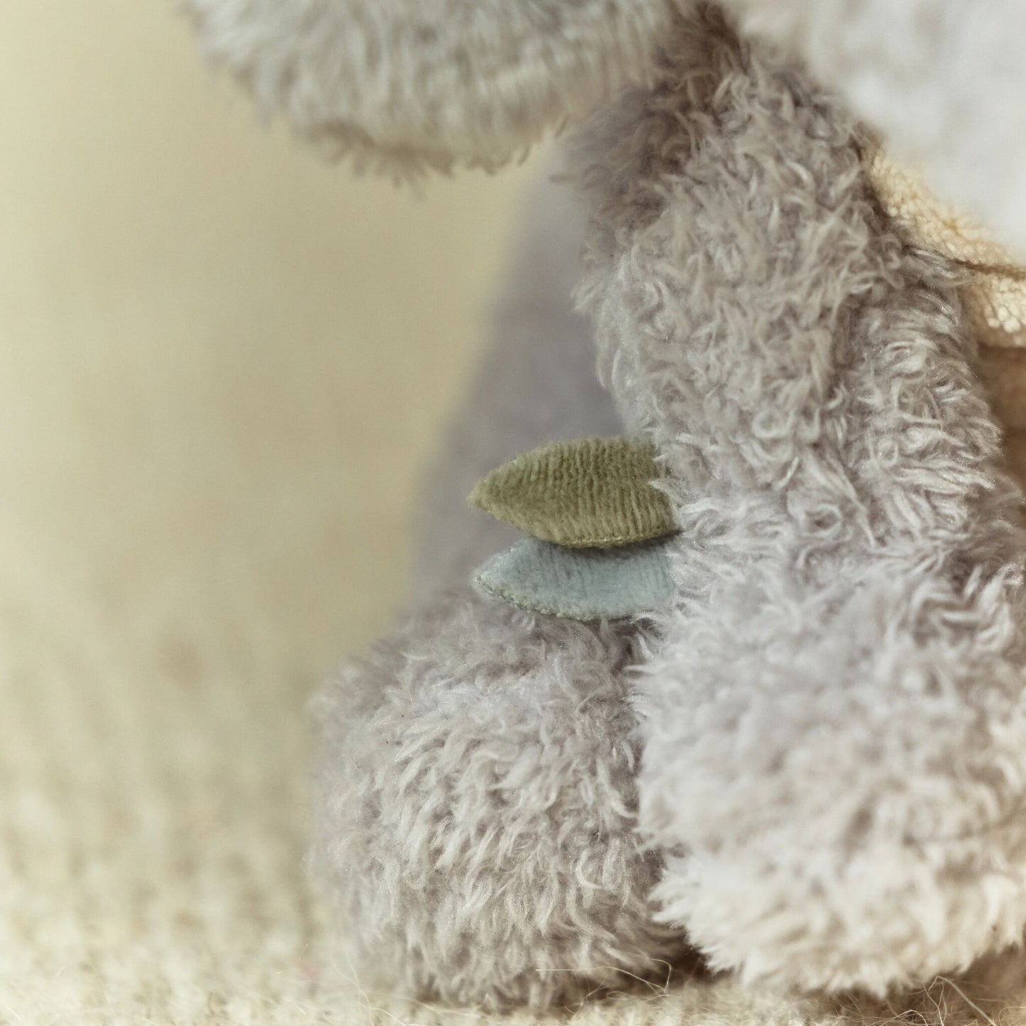 Cuddle Elephant - Safari Friends