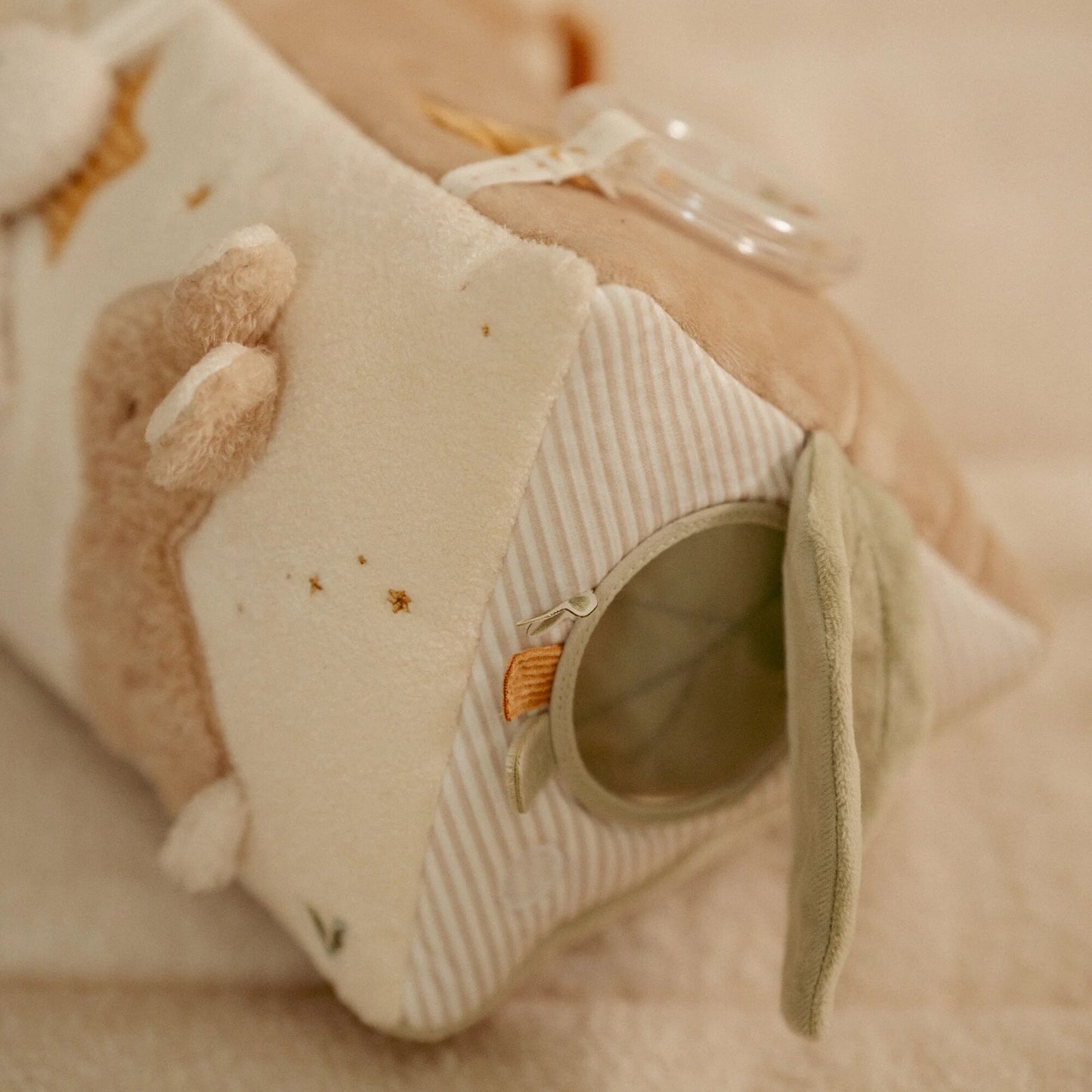 Activity Triangle - Newborn Naturals