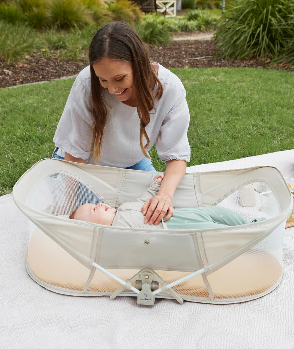 Easy Sleep Portable Bassinet Ecru