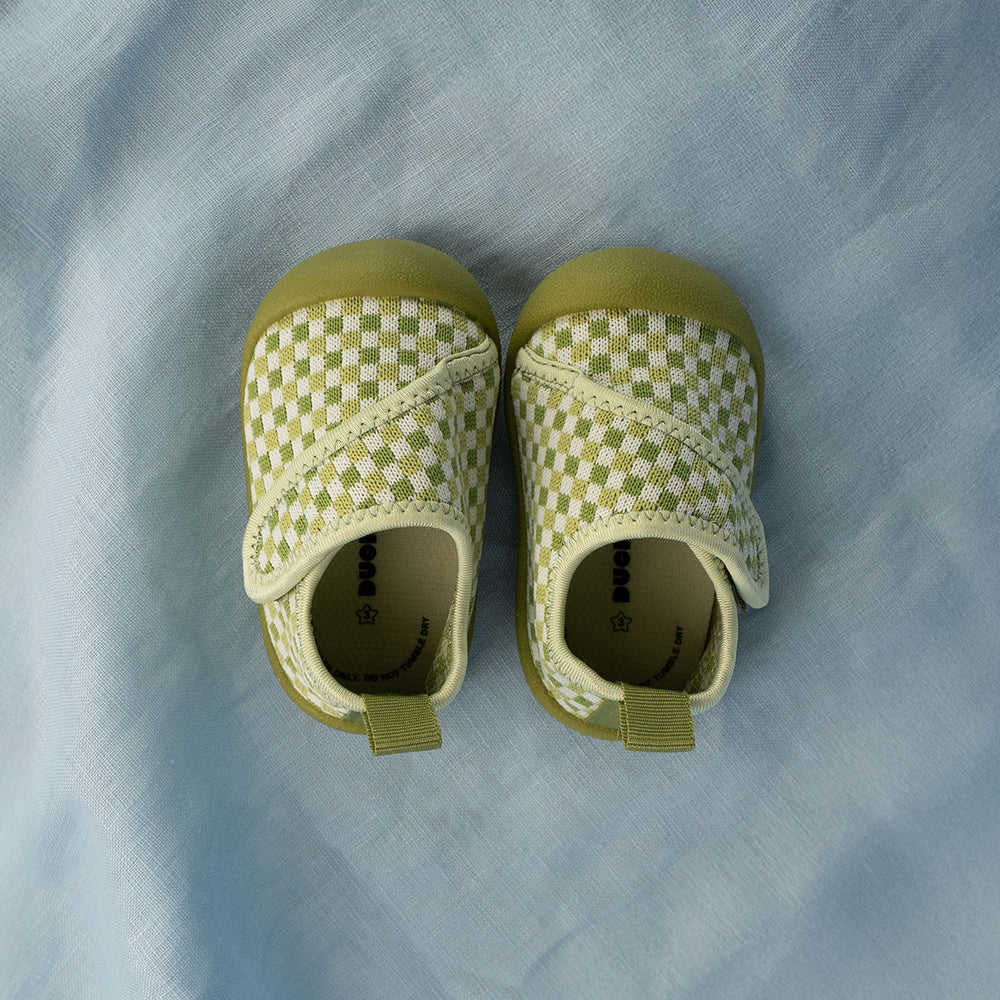 Duckies Velcro Apple Checker
